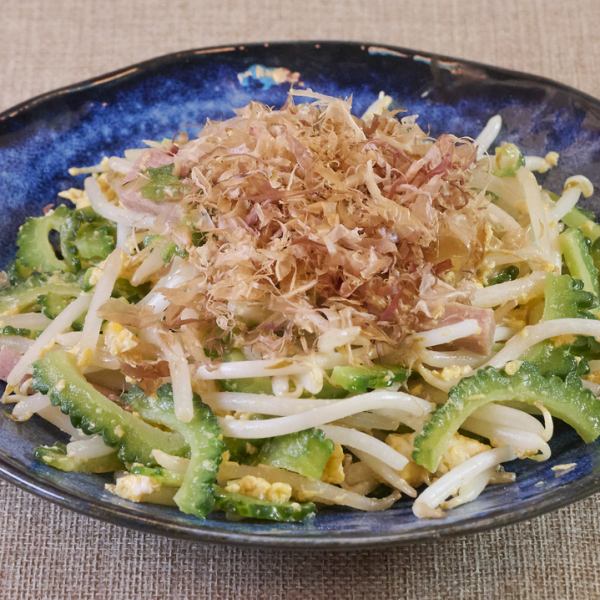 The ever-popular No. 1 dish! Goya Chanpuru ♪