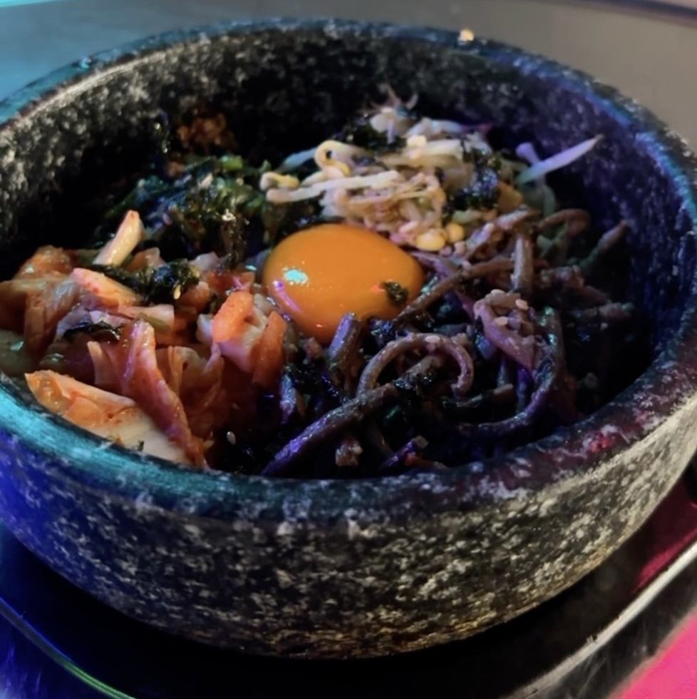 Enjoy our carefully selected local Okinawan cuisine!