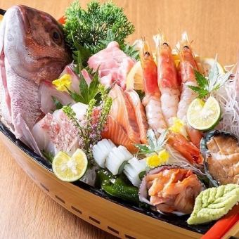 豪華絢爛 七種の舟盛りお造り