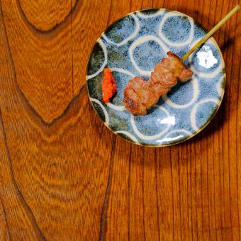 豚カシラの串焼き