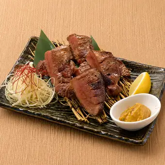 ねぎ味噌香る牛タン鉄板焼き