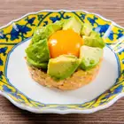 Salmon and avocado namero (a type of Japanese dish)
