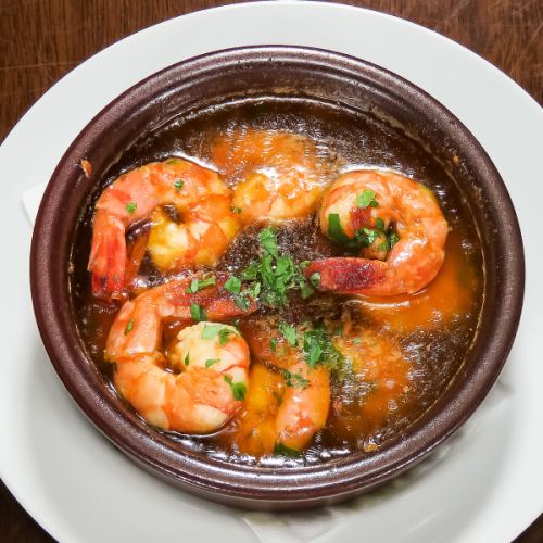 We offer many authentic Spanish dishes.