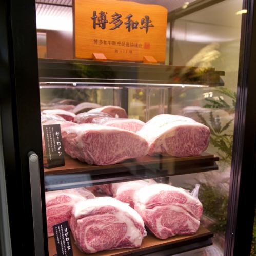 Buy a whole Hakata Wagyu beef.Enjoy that “rare” and “quality” to your heart’s content