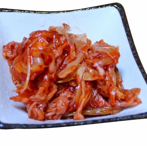 メインのお料理をさらに引き立てる選べる小鉢付き！