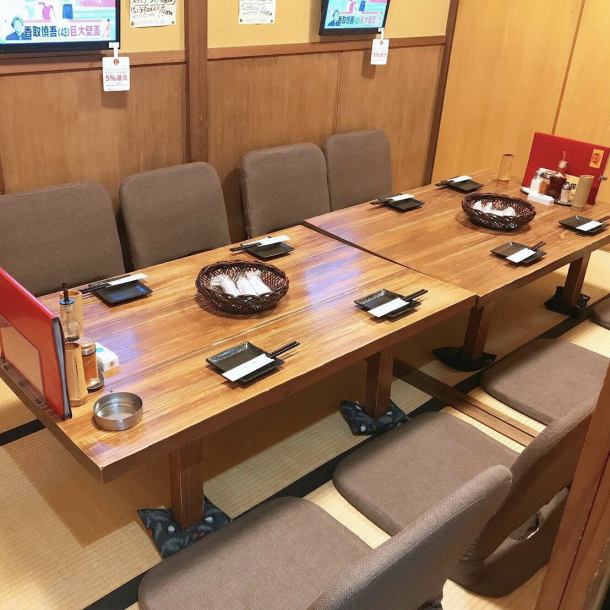 There is a semi-private room that can be used from 4 people to 22 people at [Kushino Emperor Wild Goose Nest]! It is good to use it at company banquets, welcome parties and transfer parties.There are also courses for you to choose, so please order according to the banquet warm atmosphere ◎ Also, there are also special coupons, so please see the coupon page ♪