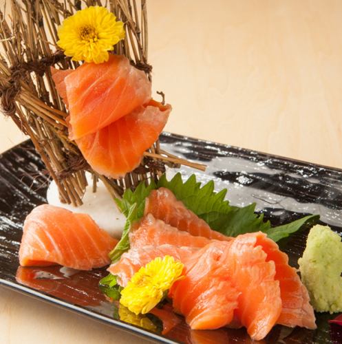 Raw tro salmon sashimi