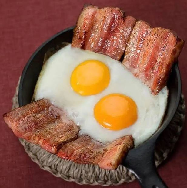 thick cut bacon egg