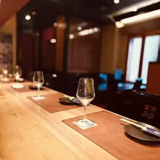 Private rooms are perfect for anniversaries and business meetings.