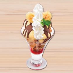 パリパリチョコバナナパフェ