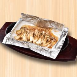 たっぷりきのこのホイル焼き