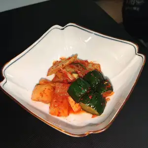 キムチ盛り合わせ