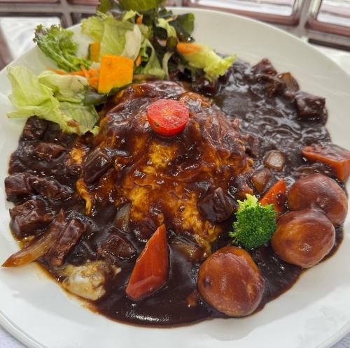 NO.13 【和牛使用】オムライス(ビーフシチュー)