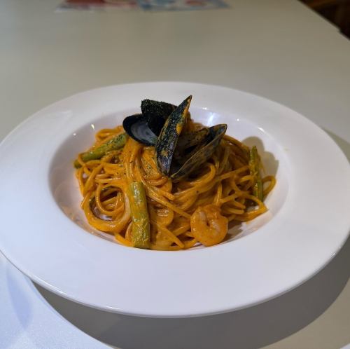 NO.16 海老トマトクリームパスタ