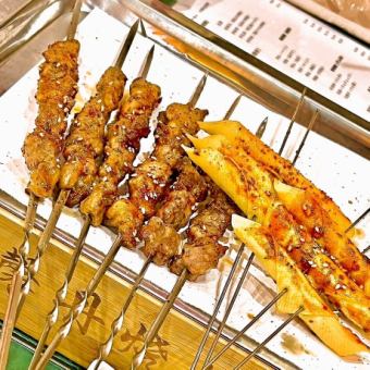 【シンタン中華フルコース】スペシャル前菜・串焼き5種・特製煮込み等14品デザート付　4980円！