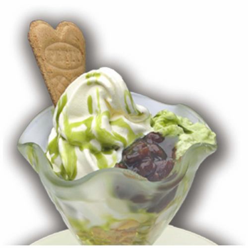 Matcha coffee parfait