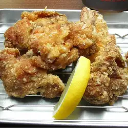 若鶏の唐揚げ〈しょう油〉