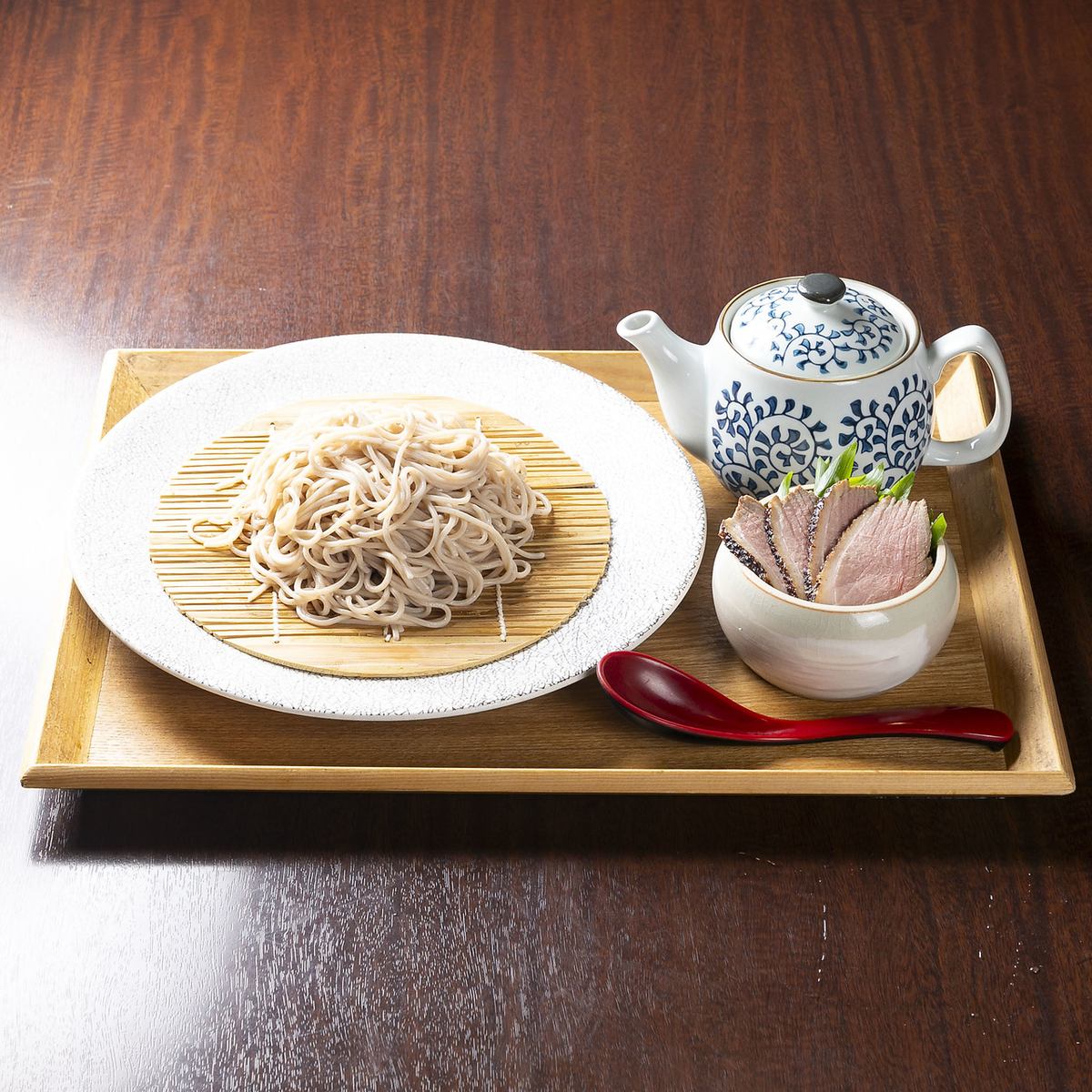 Not just soba! This shop also boasts fried chicken!