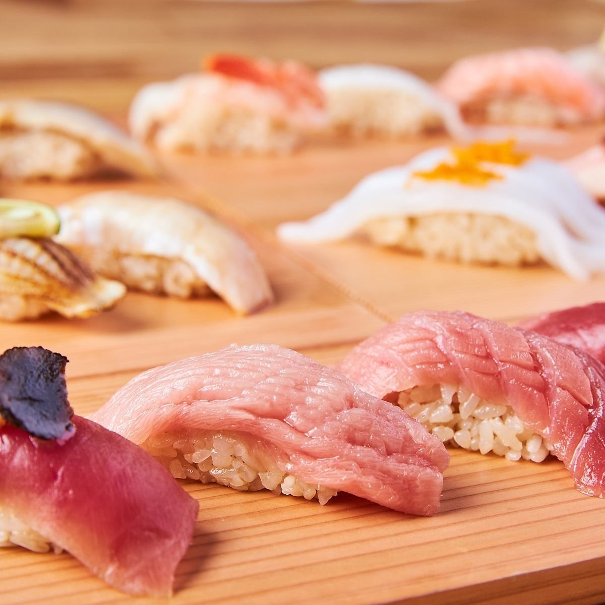 Now open for lunch! Enjoy authentic sushi at an amazing cost-performance♪
