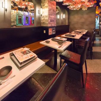 高級感溢れる店内とお洒落なテーブル席は、女子会やイベントの打ち上げなどの盛り上がるご宴会に最適です!