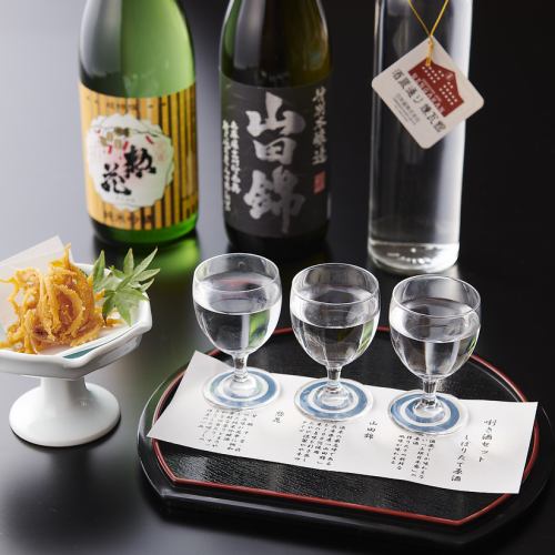 Various sake tasting sets (drink comparison)