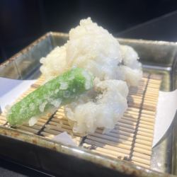 鱧天ぷら　ゆかり塩