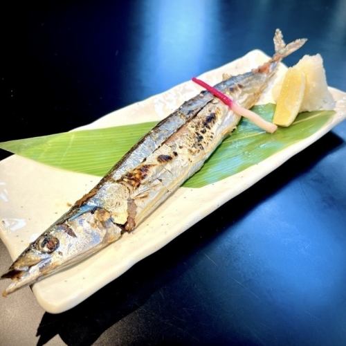 🍁秋の味覚到来！海力の新鮮な秋刀魚の塩焼きをぜひご賞味ください✨脂がのったジューシーな秋刀魚を香ばしく焼き上げました🐟🔥旬の味を堪能できるこの季節だけの限定メニューです！お酒との相性も抜群🍶ぜひ海力で秋の味覚を楽しんでください😊

🍂Fresh grilled Pacific saury is here at Kairiki! Enjoy the juicy, flavorful taste of this seasonal delicacy🐟🔥 Perfectly grilled to bring out its natural aroma. Best paired with our selection of drinks🍶 Don’t miss this limited-time autumn special!

#秋刀魚 #塩焼き #海力 #居酒屋 #旬の味覚 #秋グルメ #日本酒 #グルメ好き #限定メニュー #食欲の秋
