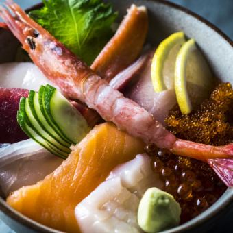 Seafood mixed rice bowl