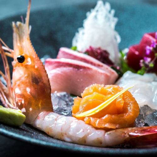 Enjoy fresh seafood dishes from Hokkaido ♪