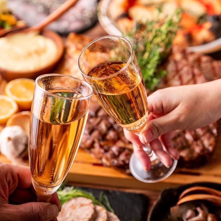 記念日にはサプライズのケーキ♪女子会にもピッタリです!