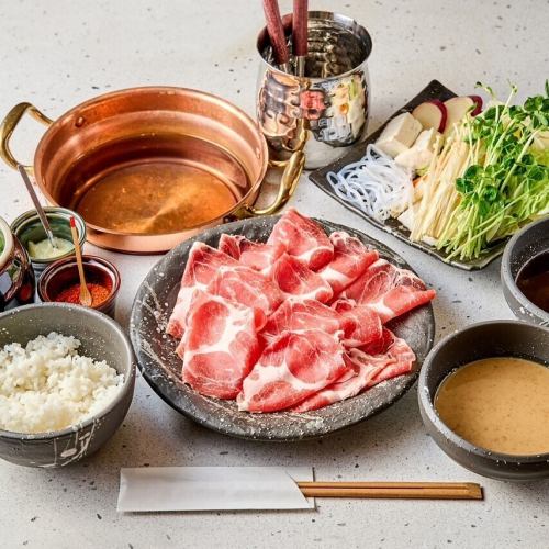 白金豚（肩ロース）