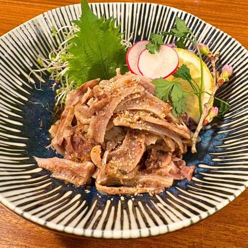 マグロの酢もつ