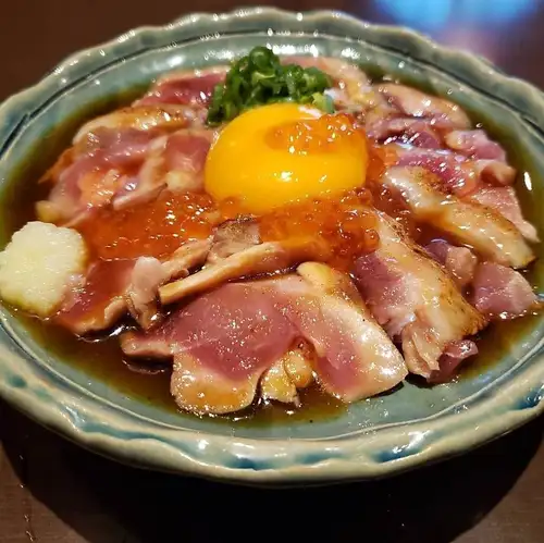地鶏ユッケ