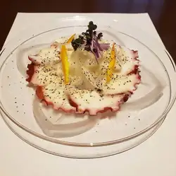 タコのオニオンマリネ風