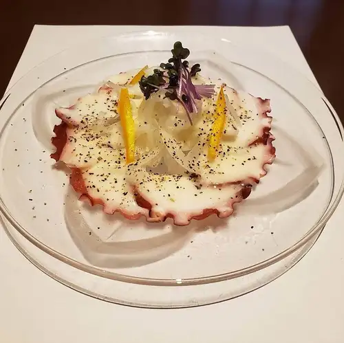 タコのオニオンマリネ風