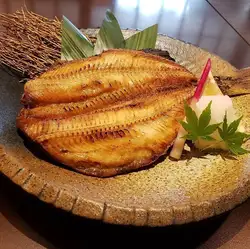【特大】超肉厚！縞ほっけ