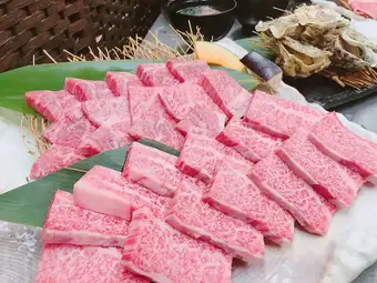 【雅】焼肉宴会コース★★15品★★+120分飲み放題!!