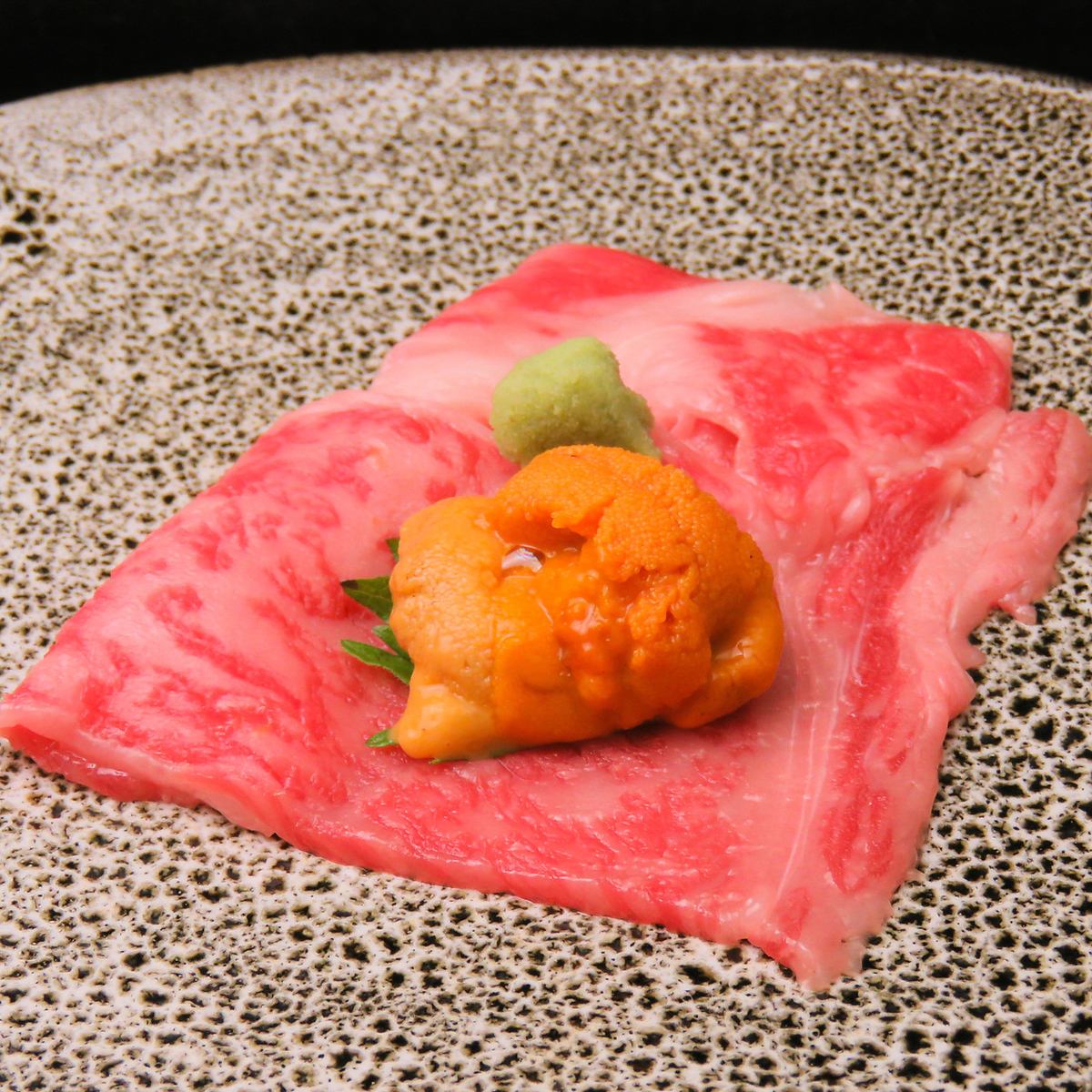 We also have a wide variety of Wagyu beef, such as Awa Beef × Rich Uni-no-uniku and Awa Beef Nigiri.