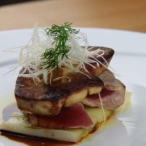 Rare roasted tuna with layered foie gras