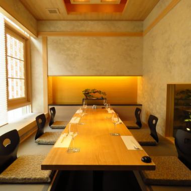 [Private room/date/anniversary] We also have private rooms with sunken kotatsu tables where even small groups can relax.The relaxed atmosphere makes it perfect for adult dates or entertaining special people.