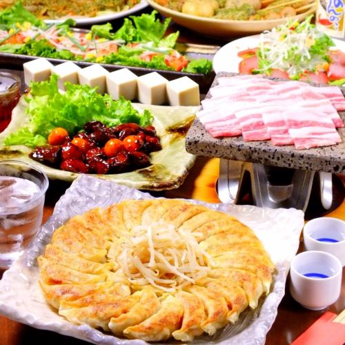 【Various banquets / Yamanashi prefecture Kofu city Shiroyama "Wynnton" satisfied course】 3 hours with 8 hour drinks all you can 6000 yen