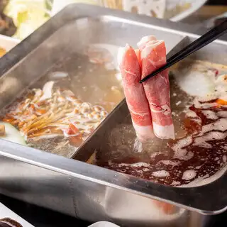 【HP女性限定】お料理のみ全10品『薬膳火鍋真巴石コース』3200円（税込）飲み会,歓迎会に◎
