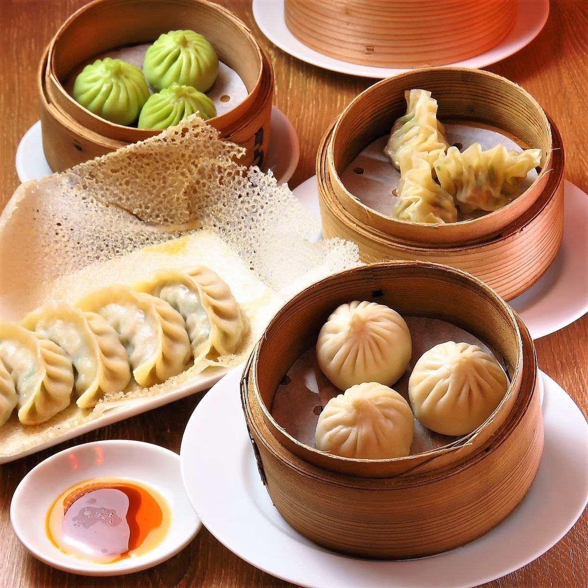 50種類以上の本格中華がリーズナブルな価格でお楽しみいただけます♪