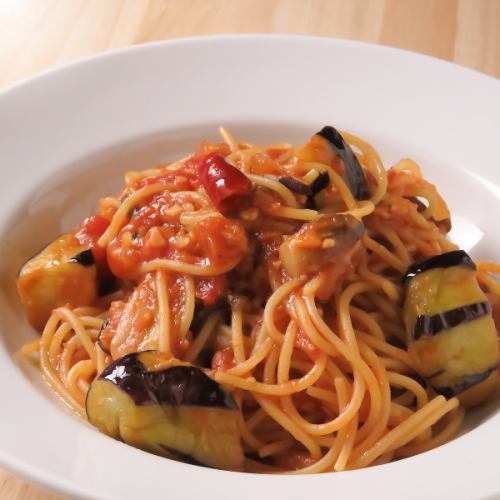 茄子とキノコのアラビアータ