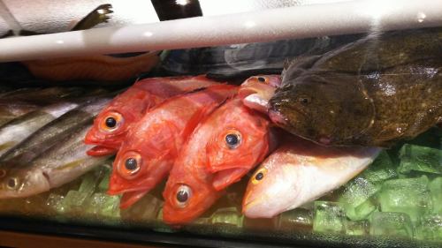 煮魚、焼き魚もございます。