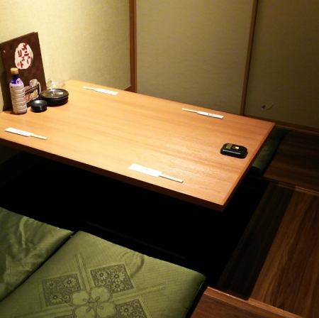 【1F】掘りごたつ席4名×4卓