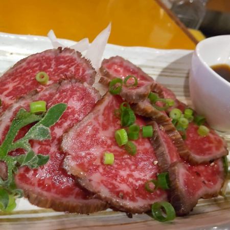 知多牛もも肉のタタキ