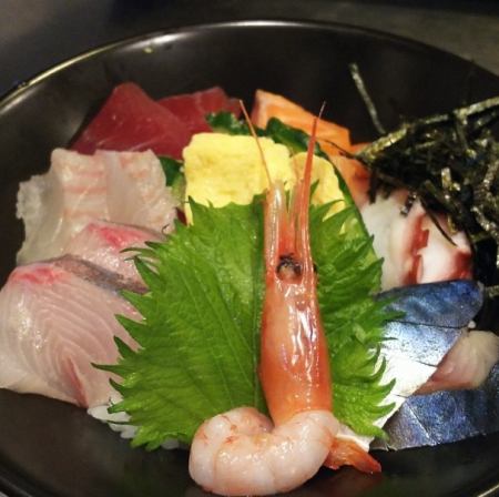 海鮮丼