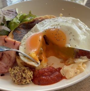 ベーコンエッグ