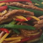 Stir-fried shredded beef and peppers